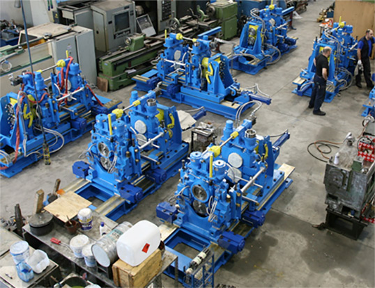 Wire rolling mill stands